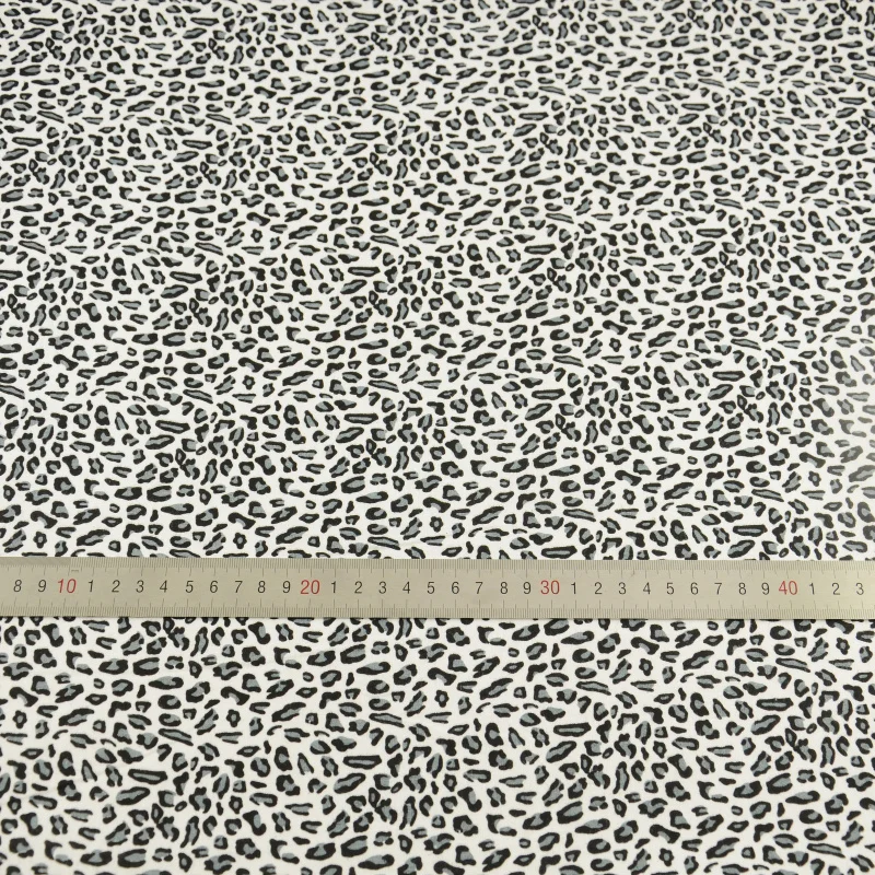 Leopard Printed Black Cotton Fabric Quilting Patchwork Sewing Dolls Toy Home Textile Bedding Tales Tissue Fat Quarter Craft