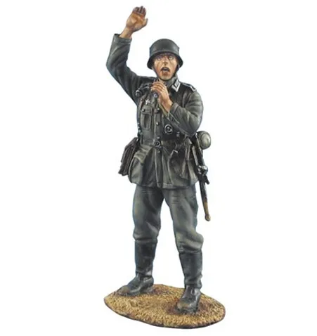 1/35 Resin Figures Model Kits WWII German Heer Infantry Officer Unassambled Unpainted