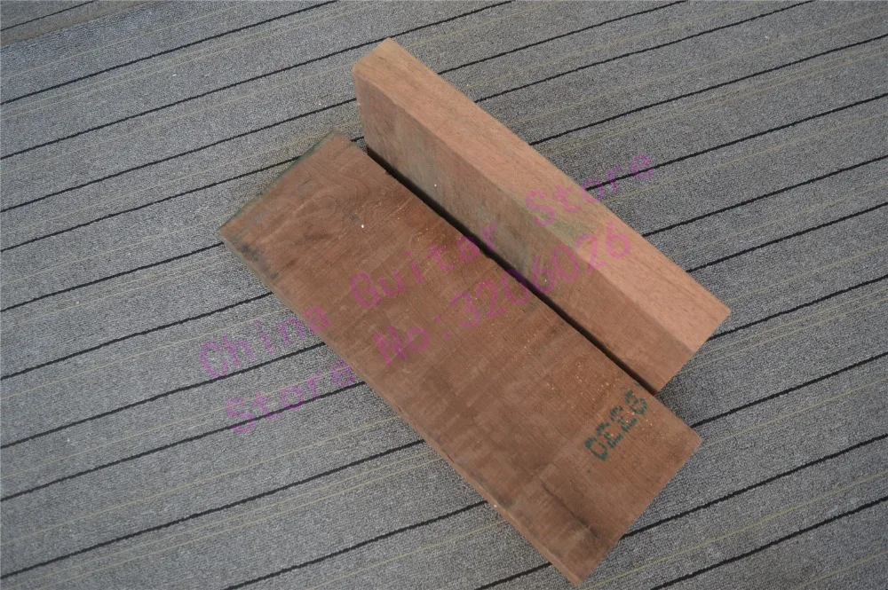

2PCS Walnut Raw Wood for Guitars and Basses Size(mm):About 415*180*50 315*180*50