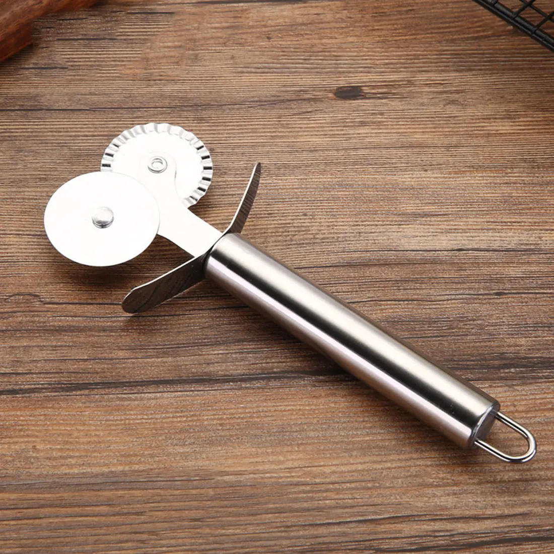 Pizza knife 2 in 1 Stainless Steel Dual Wheel Pasta Cutter Slicer