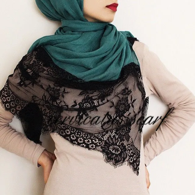 lace edge hijab