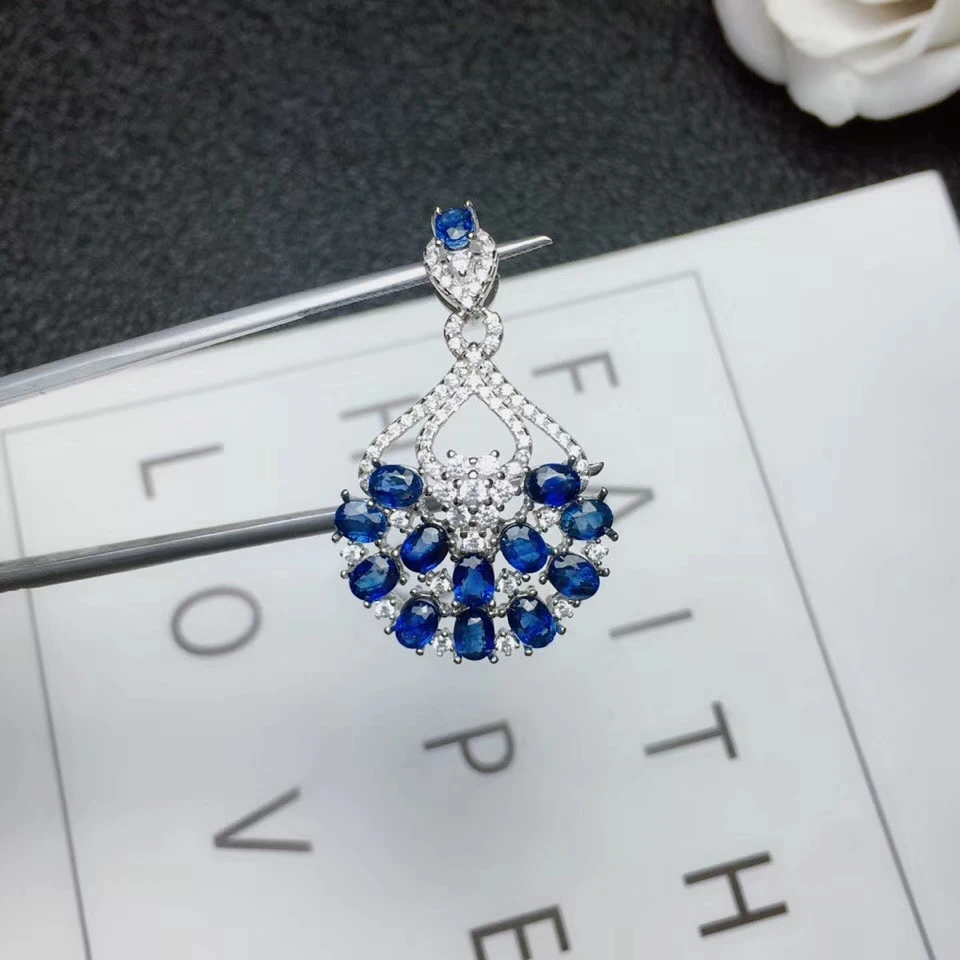 Fleurs extravagantes saphir bleu naturel pendentif en pierres précieuses naturelles collier pendent
