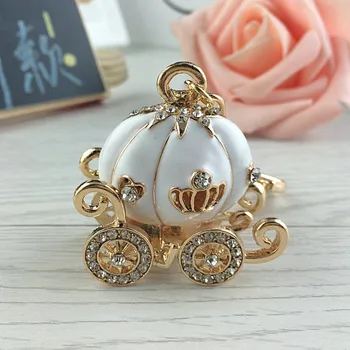 

2019 Fashion New Creative Cartoon Lovely Hot Big Princess Pumpkin Carriage Crystal Charm Keychain Key Ring Car Key Holder