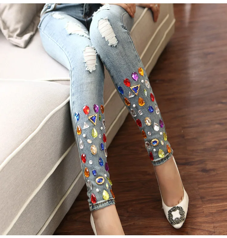 Новые весенние женские со сверкающими стразами джинсы с отверстием ручной работы большой цветной стразы женские рваные джинсы Штаны брюки