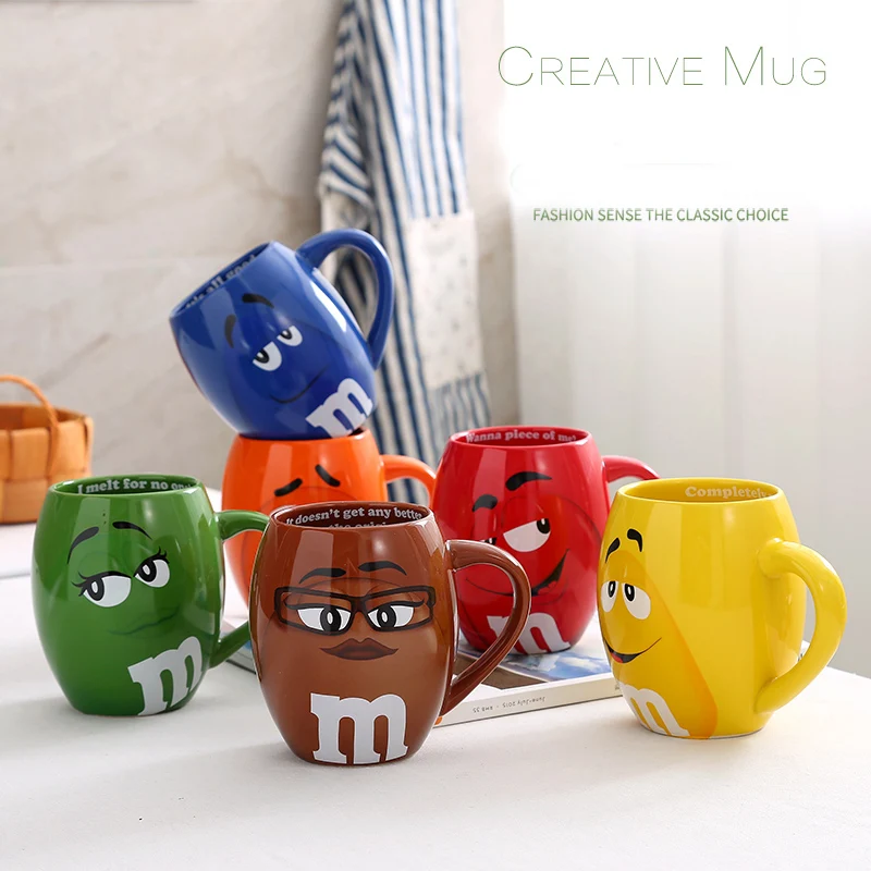 

M&M Coffee Mugs Ceramic Tea Cups And Mugs Large Capacity Mark Bean Expression Cartoon Creative Drinkware Dropshipping