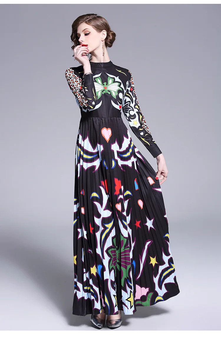 10476932244_617721697
