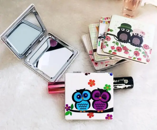 

1pcs Girl Mini Double Sides Portable Makeup Mirror Pocket Square Compact Mirrors Cosmetics Tool