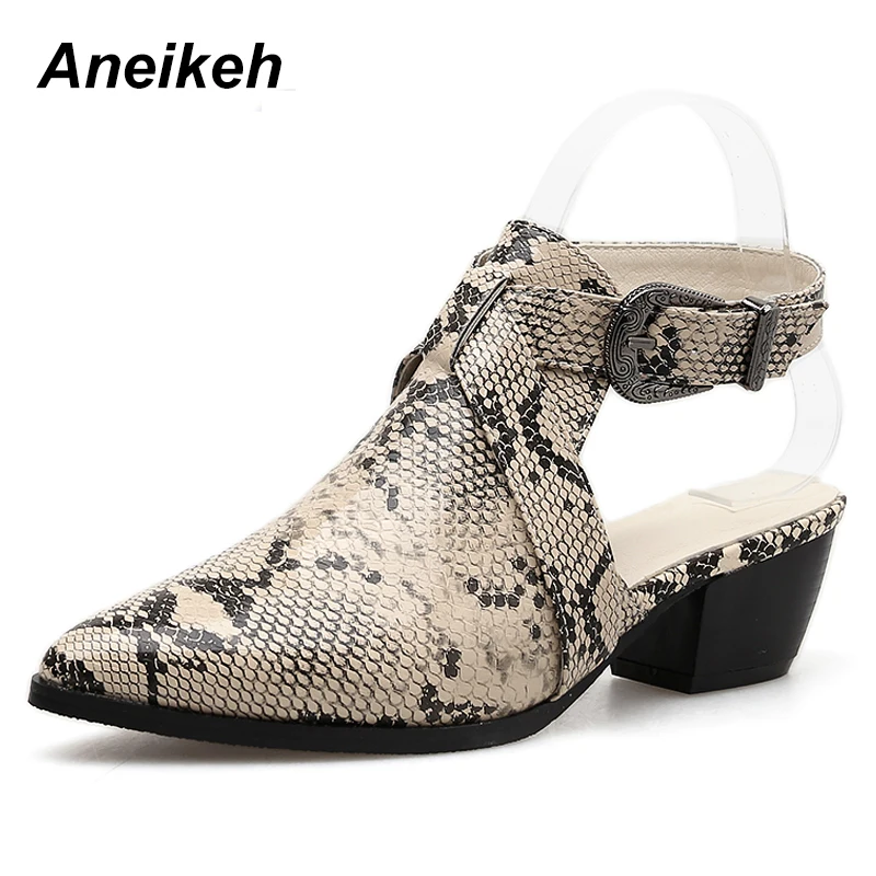 

Aneikeh 2019 New Boots Women Snake Pattern Pointed Toe Low Heel Chelsea Boots Winter Autumn Buckle Dropshipping Shoes Woman