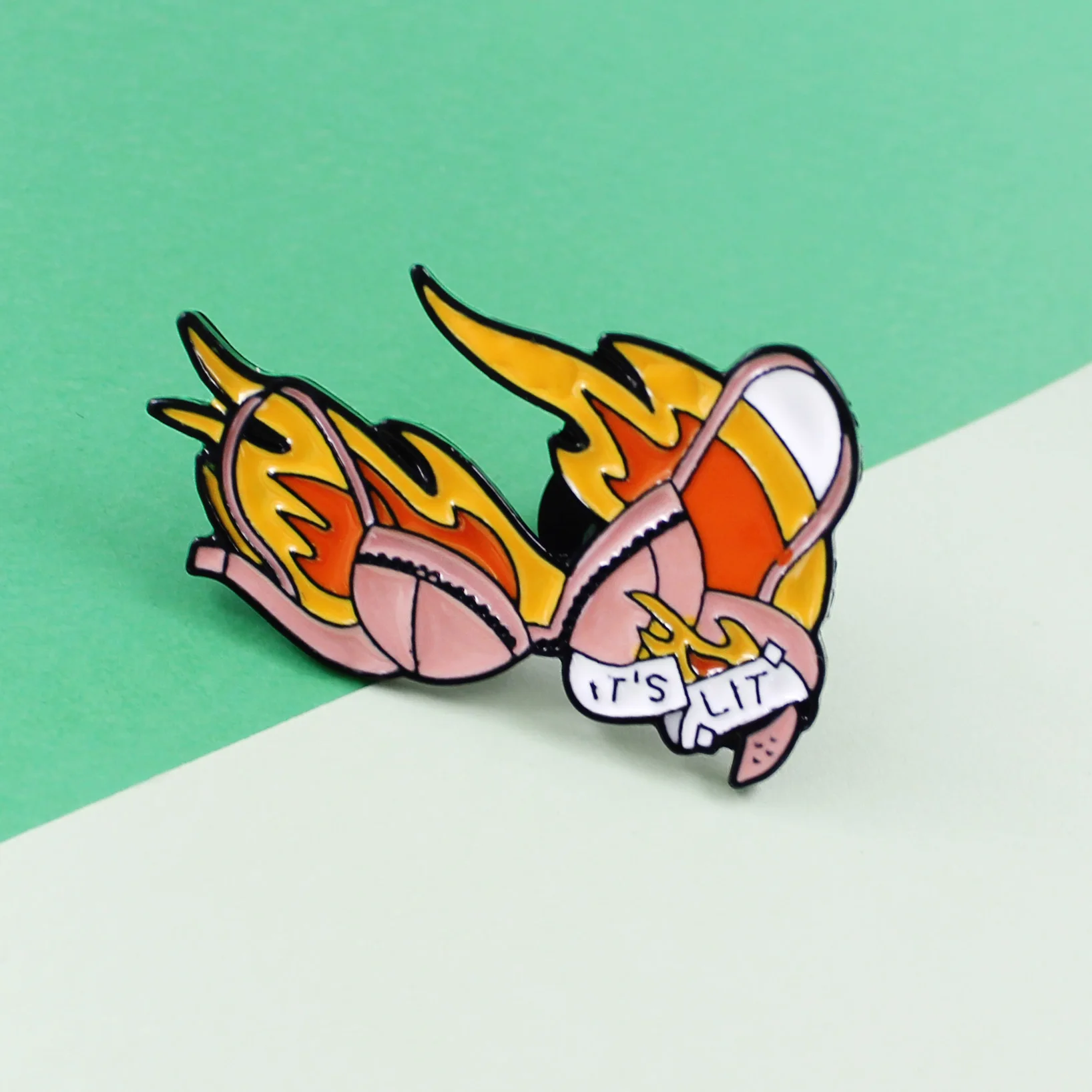 

“IT’S LIT” Pink Bra Underwear Flame Brooch Female Unisex Gifts Accessories Denim Jeans Lapel Feminists Ornaments