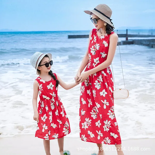 Летняя модная Одинаковая одежда для всей семьи, платья для мамы и дочки, детское платье с рисунком животных, пляжный купальный костюм для мамы и дочки - Цвет: Красный