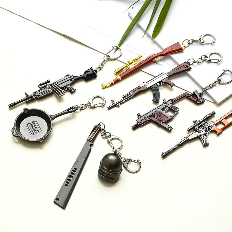 

2019 Hot Game 38 Styles PUBG CS GO Weapon Keychains AK47 Gun Model 98K Sniper Rifle Key Chain Ring for Men Gifts Souvenirs 12CM