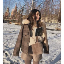 Women New winter clothing thicken woolen jacket female Korean version of the short loose Plaid woolen coat female jacket