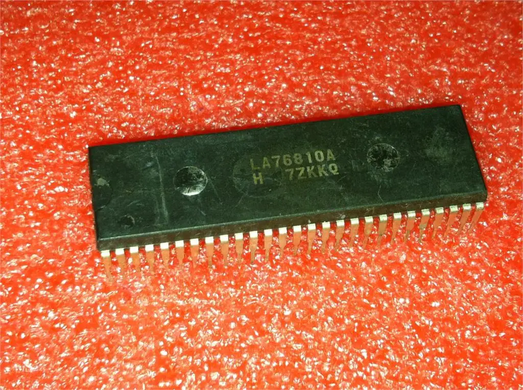 

1pcs/lot LA76810A LA76810 DIP-54