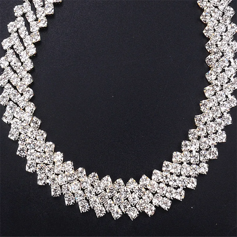 

1 yard 5 Rows Crystal Rhinestone Cup Chain Silver Base With Claw chain Dress Decoration Trim Applique Sew on Garment Bags