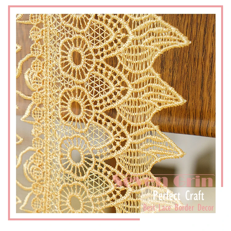 Gold table runner (4)