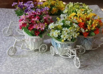 

Novel designs big wheel round storage basket rattan floats flower vase flowerpots containers small flower bike flower crafts
