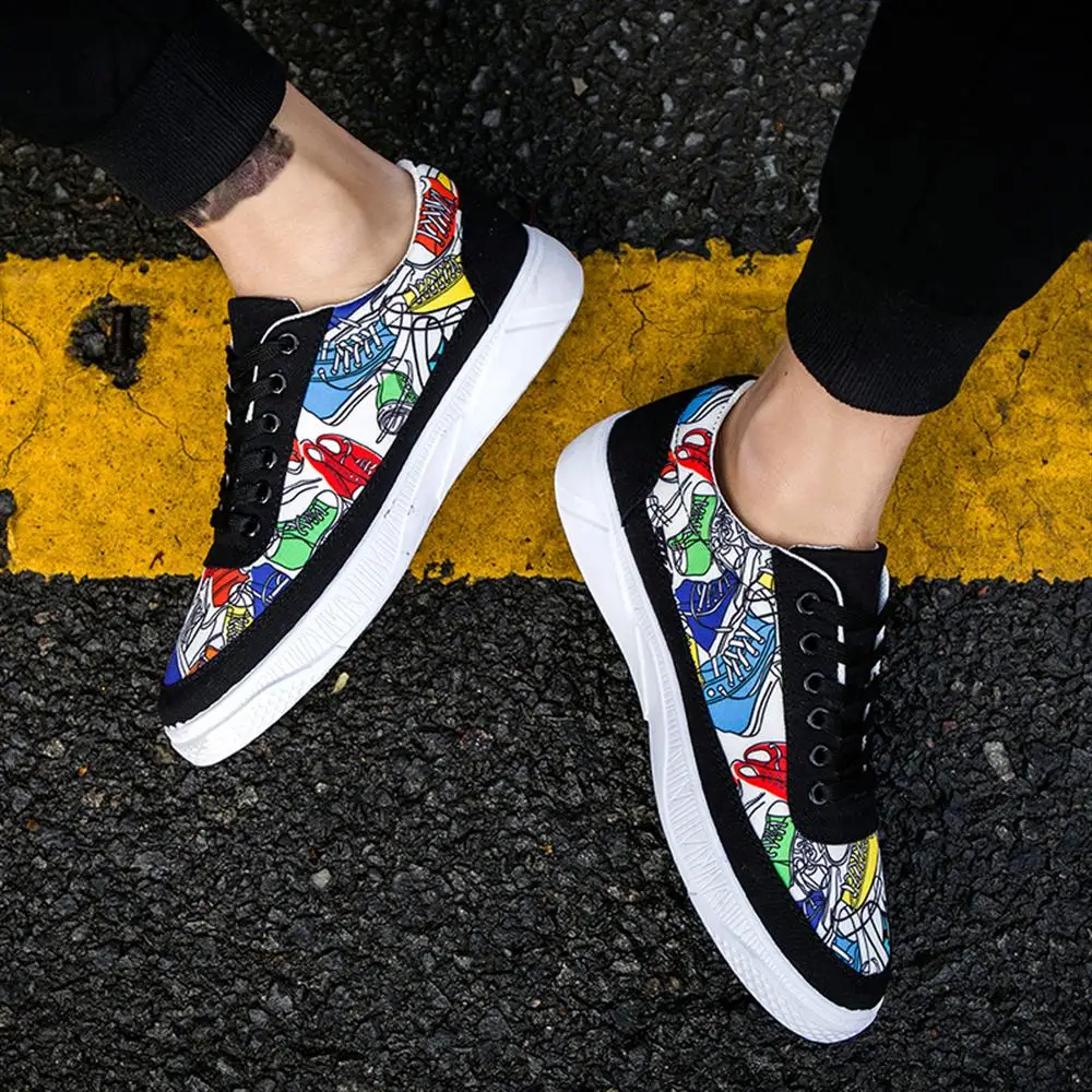 

2018 new Spring Autumn New Casual Fashion Canvas Man Sneakers Shoes Teenage Comfortable Breathable Non Slip tennis Shoes