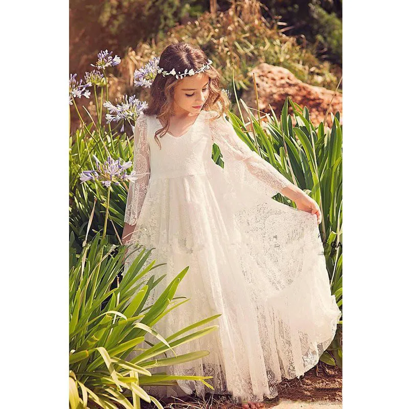 2017 White Lace Princess Communion Dresses for Little Girls Floor Length Sheer Long Sleeves Flower Girl Dress for Weddings Pageant Dresses