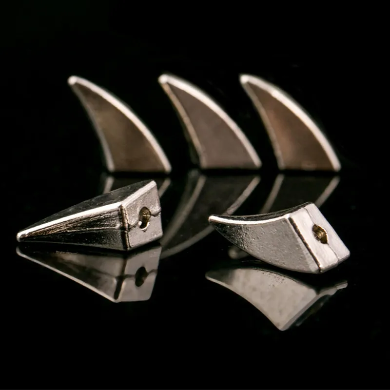 XUNZHE 10 шт./лот Ox horn дизайнерская форма заклепка гвоздик в стиле панк рок