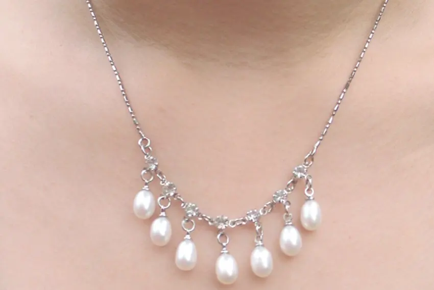 

3 COLORS! FREE SHIPPING High Quality Cheap Natural Freshwater Fashion Pearl Necklace Jewelry Nice Gift 45cm Long 12 PCS/LOT