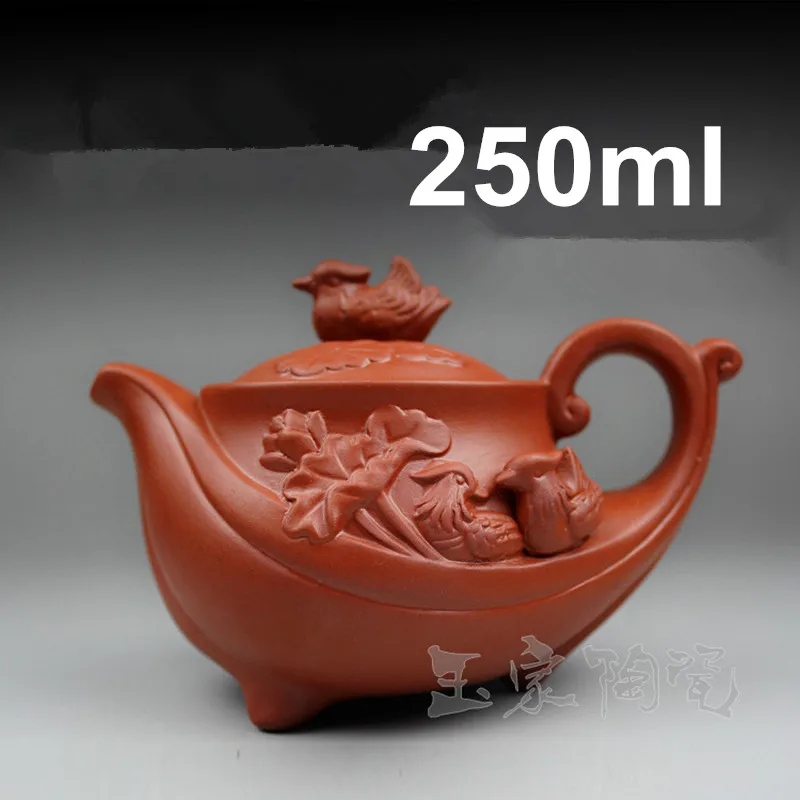 

Hot Sale Chinese Porcelain Purple Clay Teapot Yixing Tea Pot 250ml Handmade Teapots Ceramic Kung Fu Set Zisha Sets Kettle