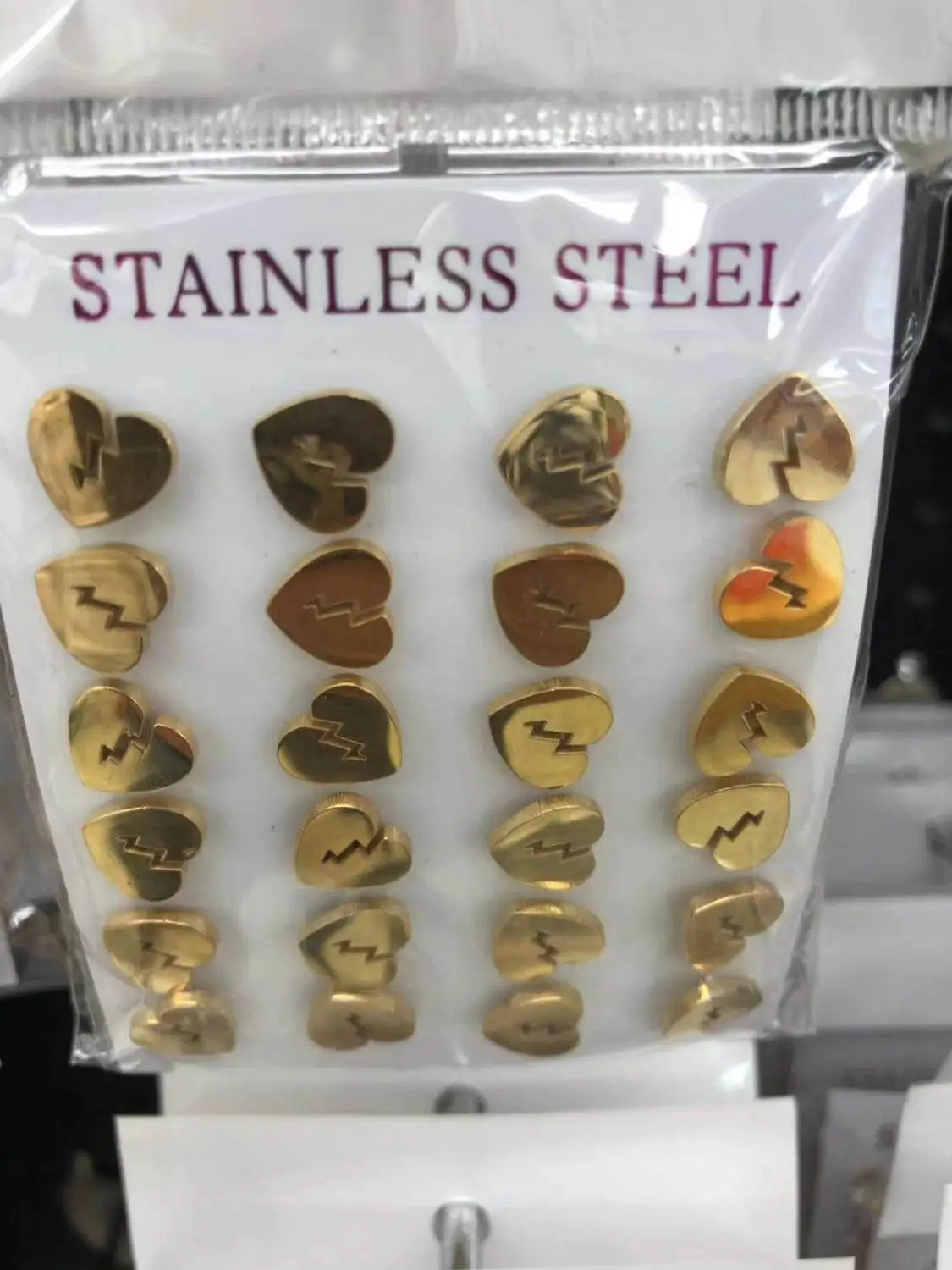 

12Pairs/Lot Wholesale 316L Stainless Steel Broken Heart Shape Stud Earrings Joyas Pendientes Moda Mujer High Quality Earring