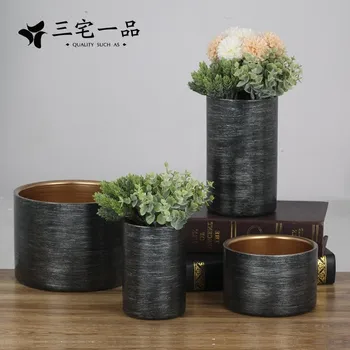 

Designers recommend high-end hand-made black-swept silver-metal stainless steel cylinder flower vases for model houses
