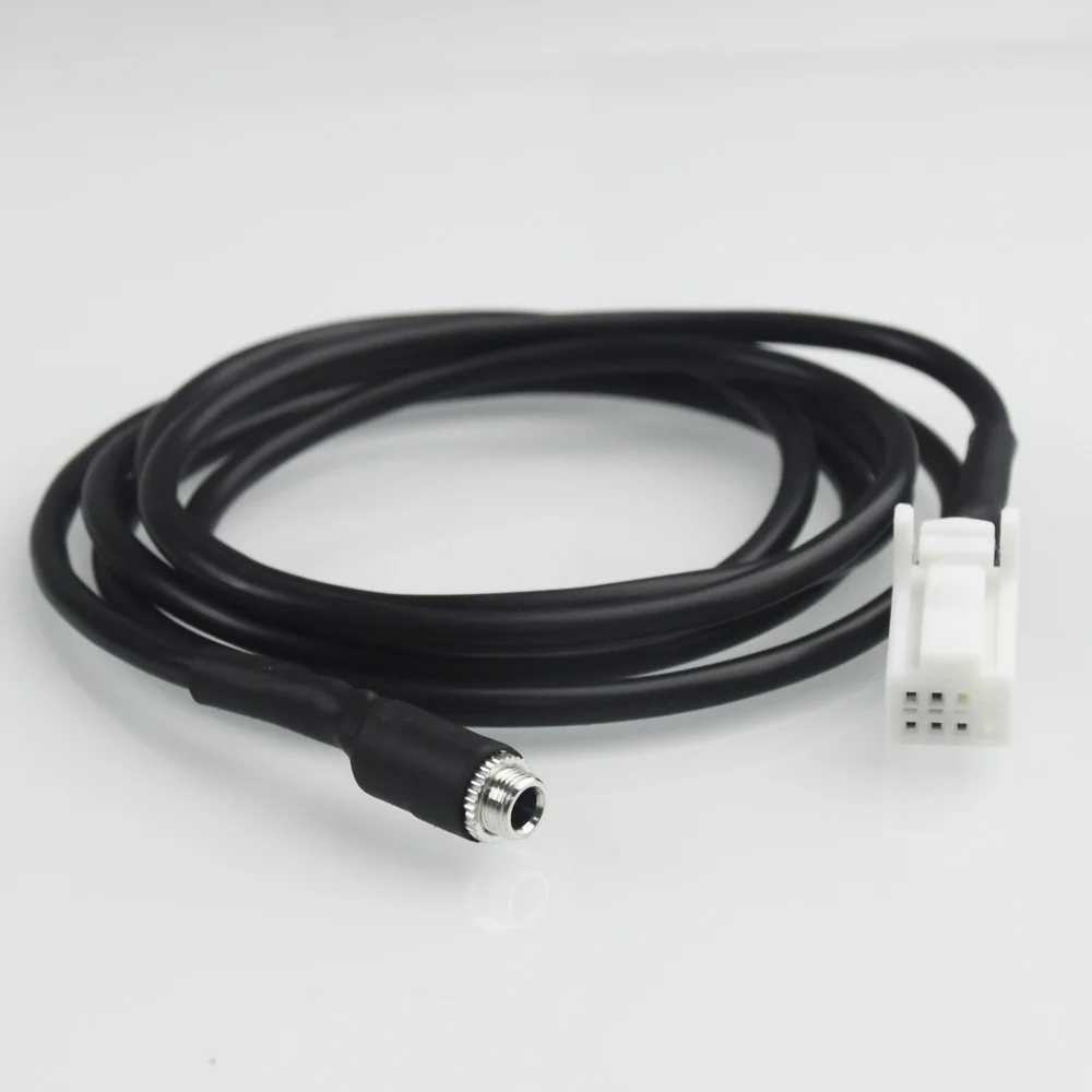 

AUX Input Audio Cable Mp3 3.5mm Female Panel Mount Socket Suitable For Suzuki Grand Vitara SX4