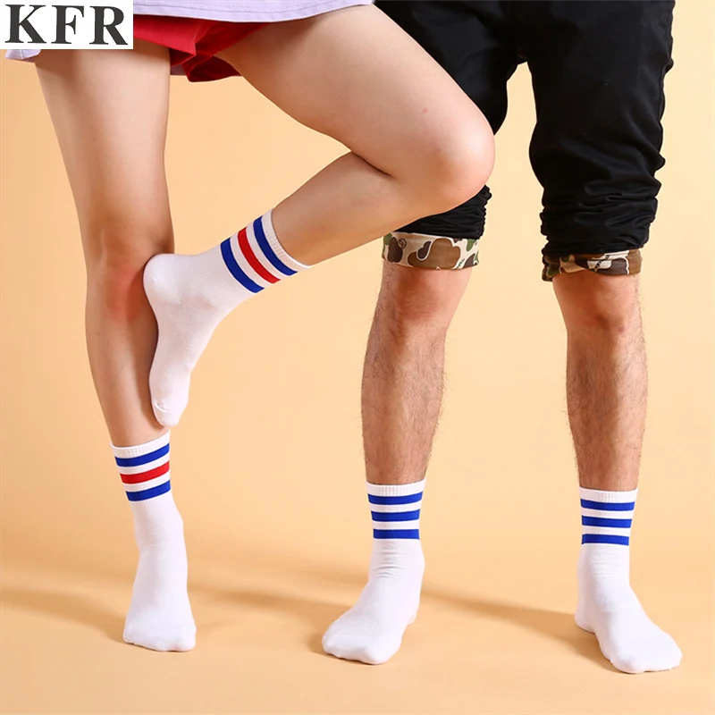 Разные носки. Try socks. Мистер джангл носки. Разные носки. Добби и носки.