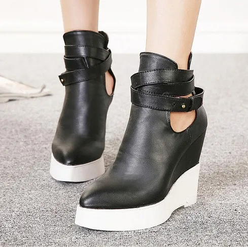 Полусапожки Женские На Танкетке Купить