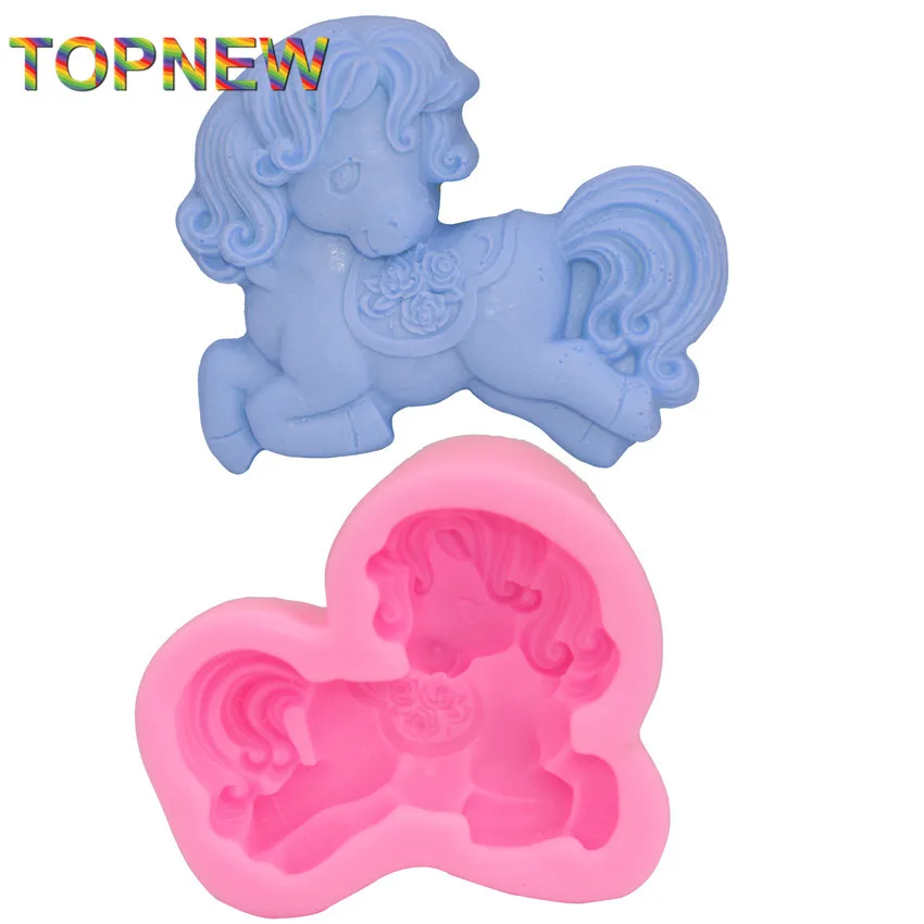 

3D Happy Running Pony Horse Molds Non-Stick Fondant Sugar Jelly Jello Ice Soap Silicone Moulds Cake Decorating Tools C1663