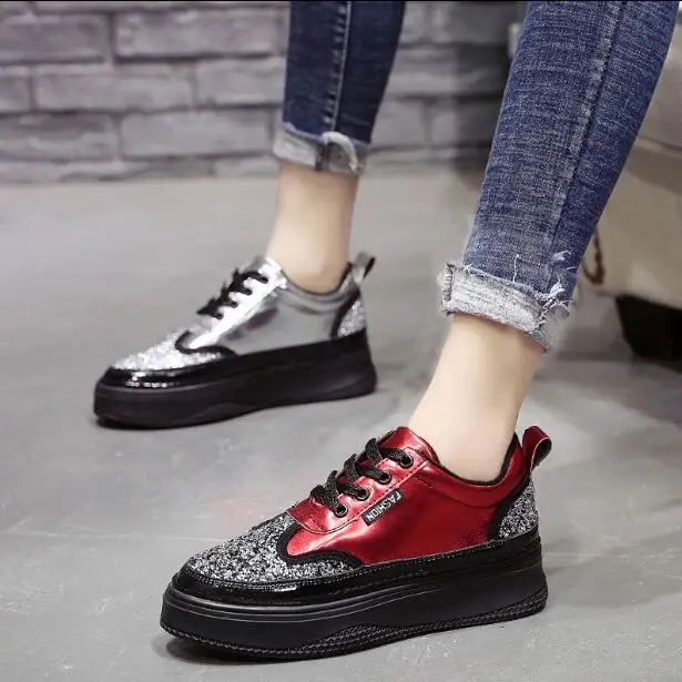 

2019 Fashion Female Footwear Diamond Flats Casual Shoes Women Slip Sneakers Silver Loafers Crystal Leather Girl Trainers