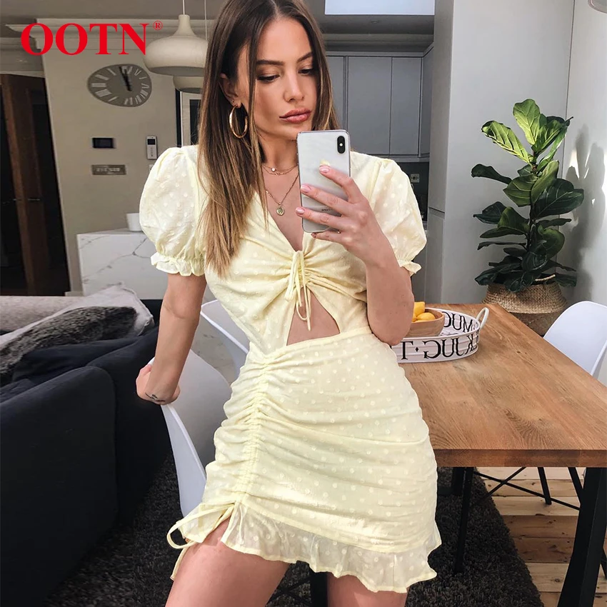 

OOTN Yellow Polka Dot Summer Dresses Womens Ruffle Puff Sleeve Boho Dress V Neck Sexy Bodycon Mini Sundress Female Tunic Beach