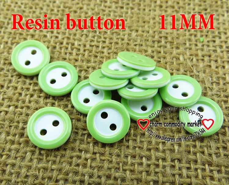 100 шт 11 мм окрашенная Смола 2 отверстия дети кнопки смолы пальто сапоги швейная одежда аксессуары бренд кнопка R-132a - Цвет: Green
