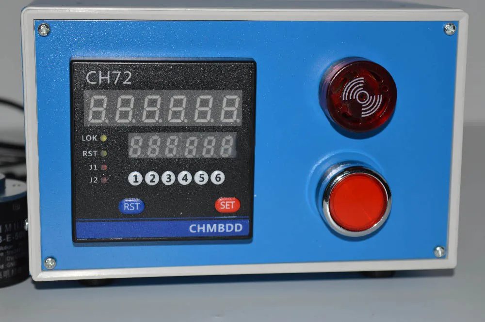 

Electronic Digital Meter Counter Intelligent Length Measuring Instrument Roller Type Encoder With Alarm CH72
