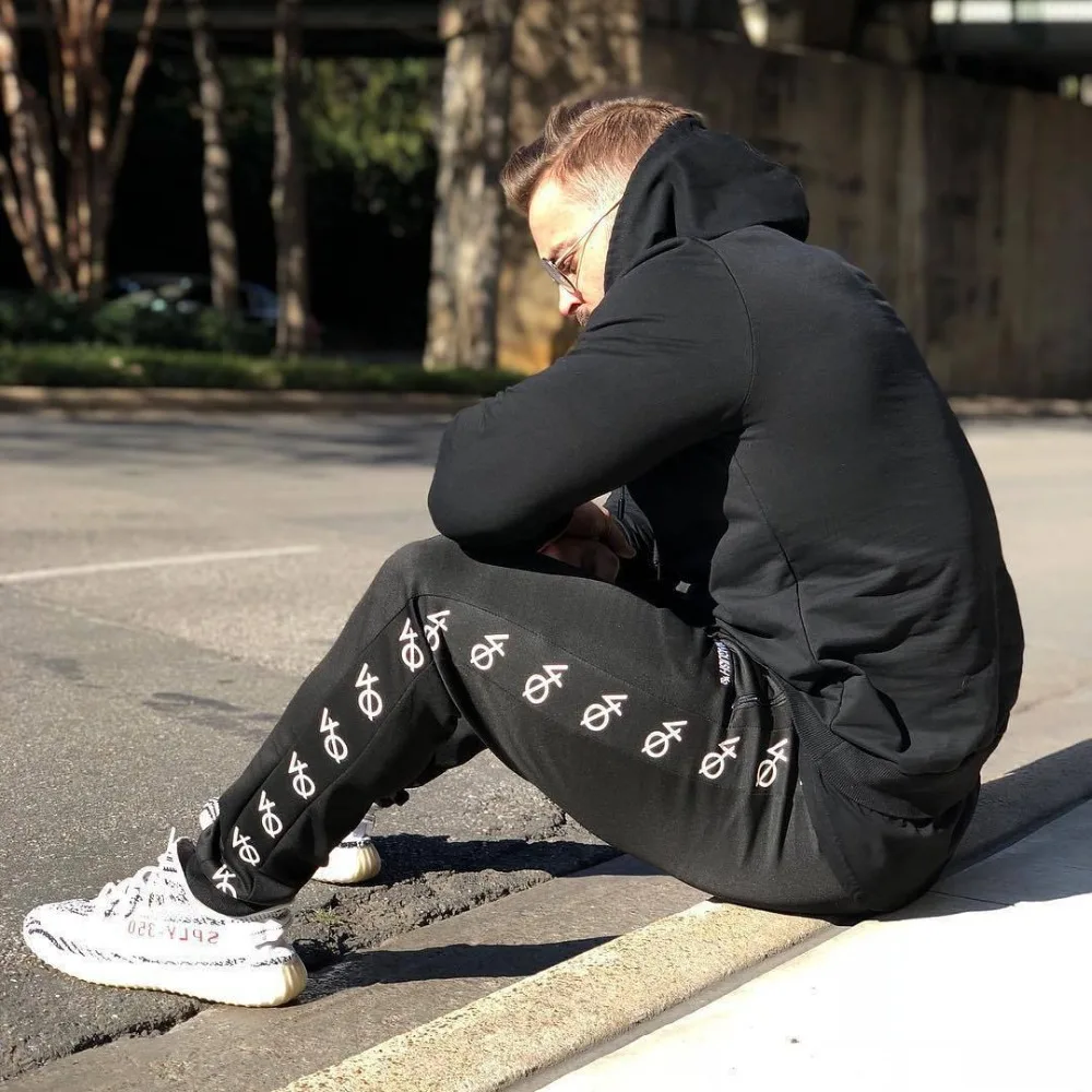 Fashion Striped Tracksuit Men Casual Zipper Gyms Sportswear 2Pcs Sweatshirt Jogger Suit Male Tracksuit sets High Street Brand Fashion Striped Tracksuit Men Casual Zipper Gyms Sportswear 2Pcs Sweatshirt Jogger Suit Male Tracksuit sets High Street Brand