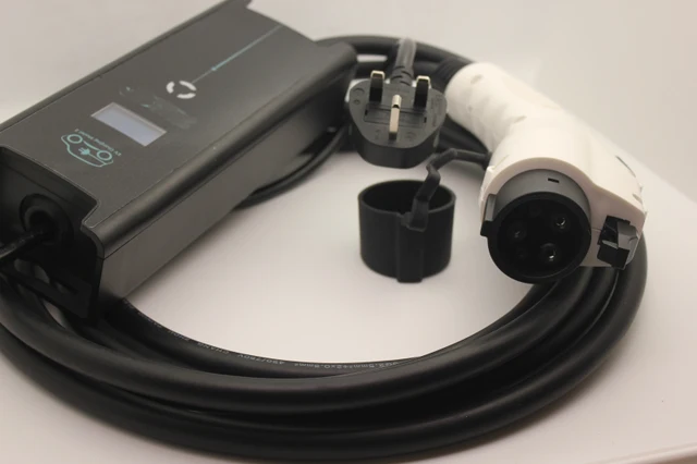 Bs Uk 3 Pin Plug Type 1 Sae J1772 8a 10a Ev Charging Mode 2 Evse 5m Bs Uk 3 Pin Plug Type 1 Sae J1772 8a 10a Ev Charging Mode 2 Evse