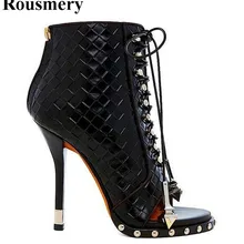 Популярный дизайн; кожаные ботильоны на высоком каблуке со шнуровкой и открытым носком; женские короткие ботинки-гладиаторы на шпильке; модельные туфли