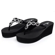 Женские Вьетнамки высокого качества; шлепанцы на плоской подошве со стразами; пляжная обувь; уличные сандалии на платформе со стразами; Женская Повседневная модная обувь