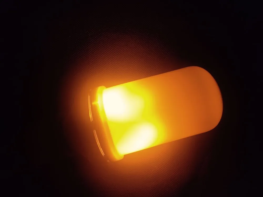 

1pcs/lot Led E27 Led Flame Effect Fire Light Bulbs Flickering Emulation Decorative Lamps Simulated Vintage Bulb For Club
