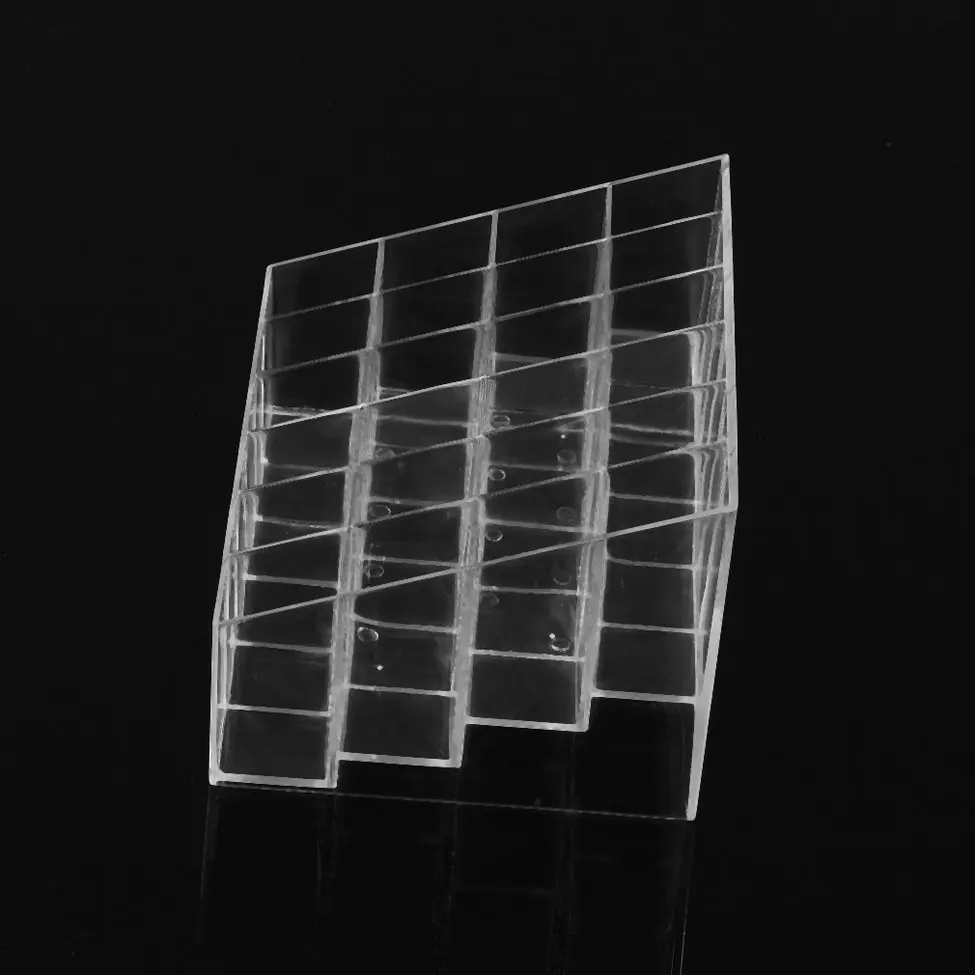 ZE00101-D-8-8
