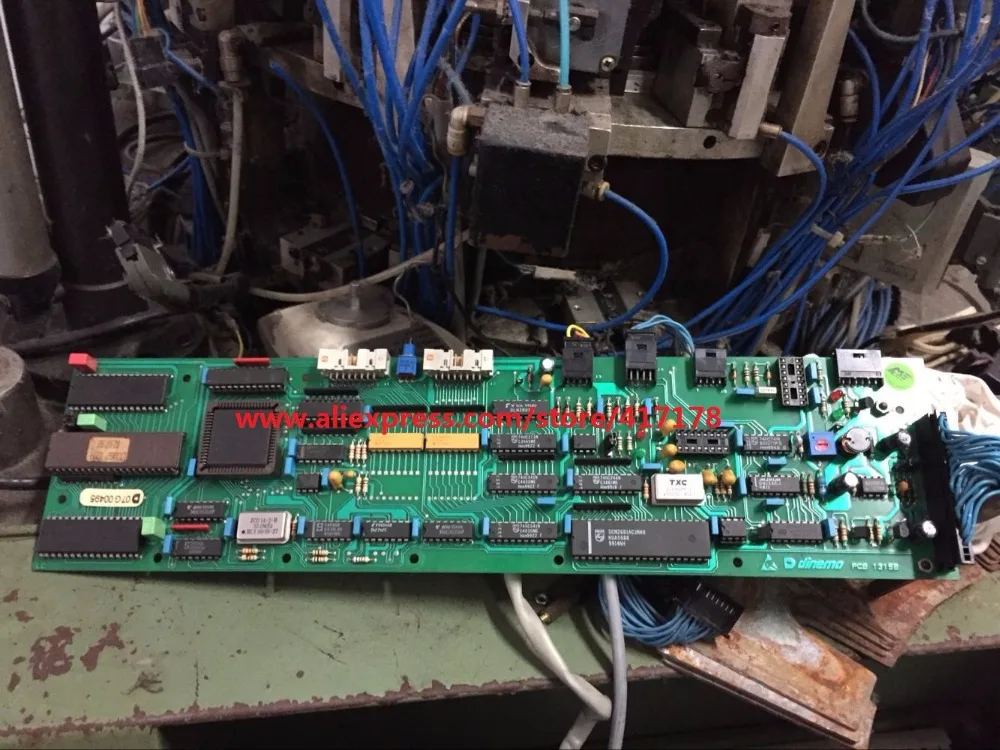 

Santoni Seamless Underwear Machine SM8-8 Use Display PCB 1315B