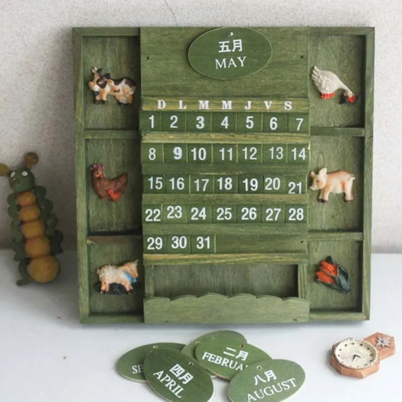 European Creativity Home Decor Figurines Wood Perpetual Calendar Square