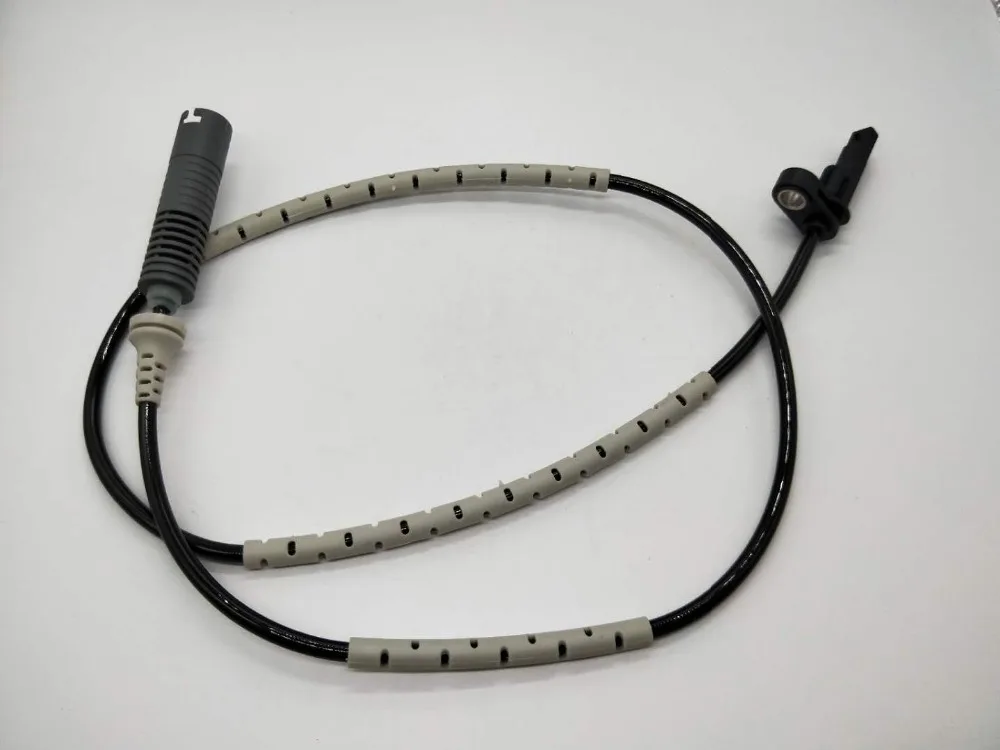 

SMD 4PCS Rear Left & Right ABS Wheel Speed Sensor for BMW E81 E82 E88 E87 E90 34526762476 34526870077 34526785022
