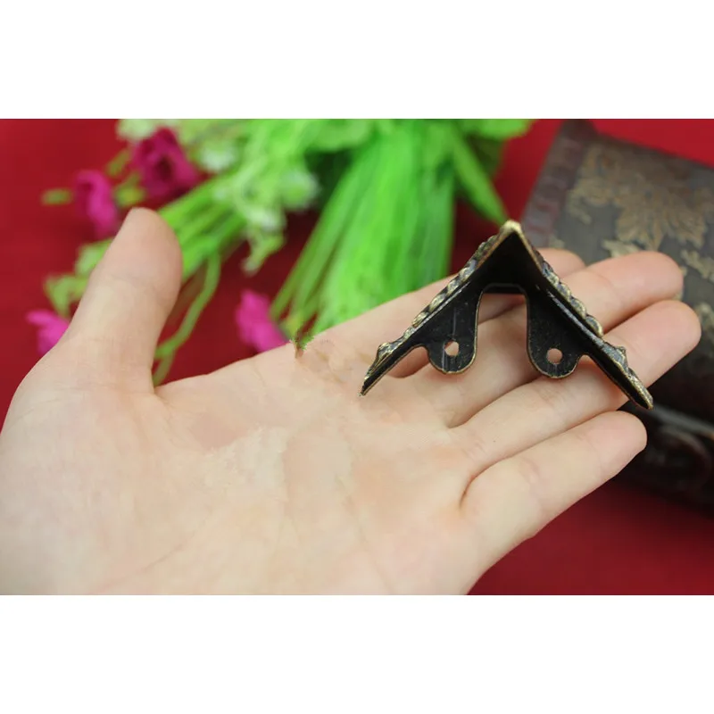White-Antique-Jewelry-Gift-Box-Wood-Case-Decorative-Feet-Leg-Corner-Protector-61-41mm-4Pcs (1)