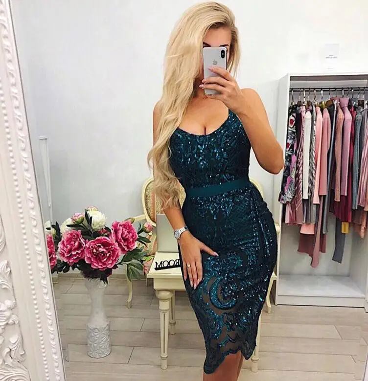 

Summer Fashion Sexy V Neck Green Red Sequins Bandage Dress 2018 Knitted Elastic Bodycon Party Dress
