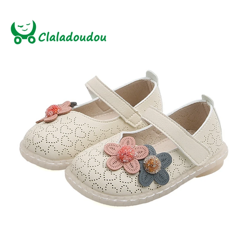 

Claladoudou 13.5-15.5CM Pu Leather Soft Cow Muscle Children Shoes Beige Flower Hollow Cute Kids Dress Shoes Toddler Footwear