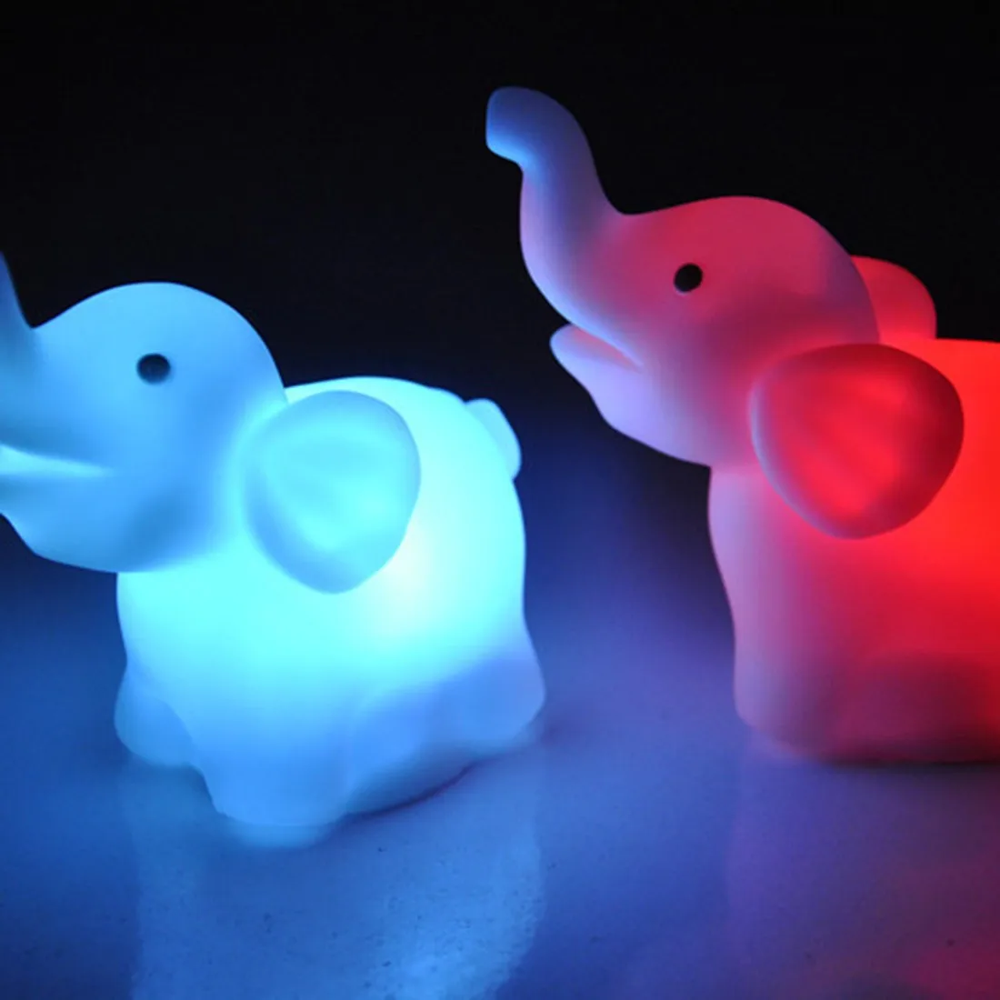 

1 Pcs 7 Color Changing Elephant LED Night Light Lamp with Battery For Party Decor Wedding