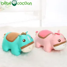 Bebecocoon Caballitos de Peluche convertible en Almohada de Viaje