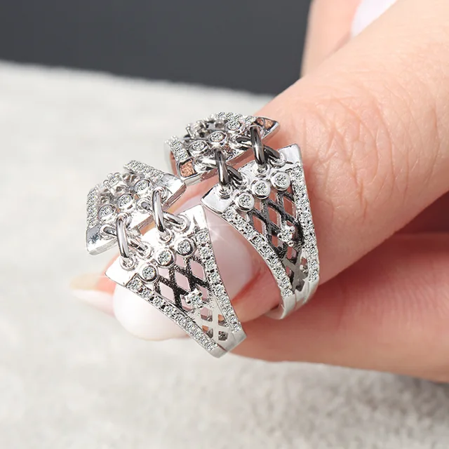 European Creative AAA Zircon White/Black Belt Women Ring Unique Personalized Hol European Creative AAA Zircon White/Black Belt Women Ring Unique Personalized Hol